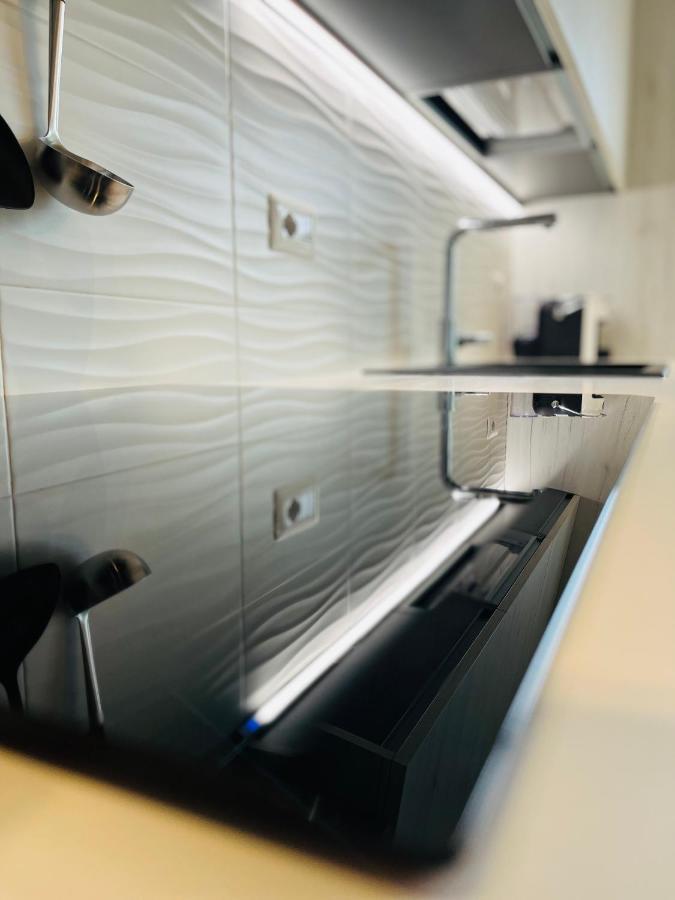 Ca' Romeo Apartment Malcesine Bagian luar foto